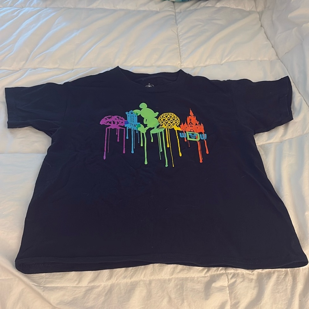 WDW logo kids t-shirt. Black. S